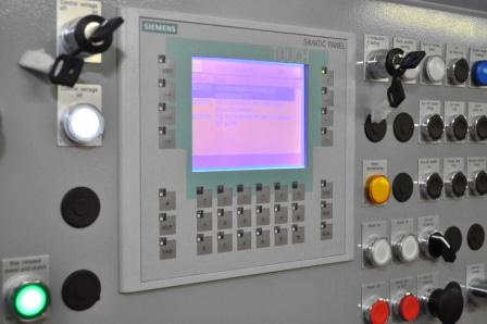 8-operator-panel-siemens.JPG